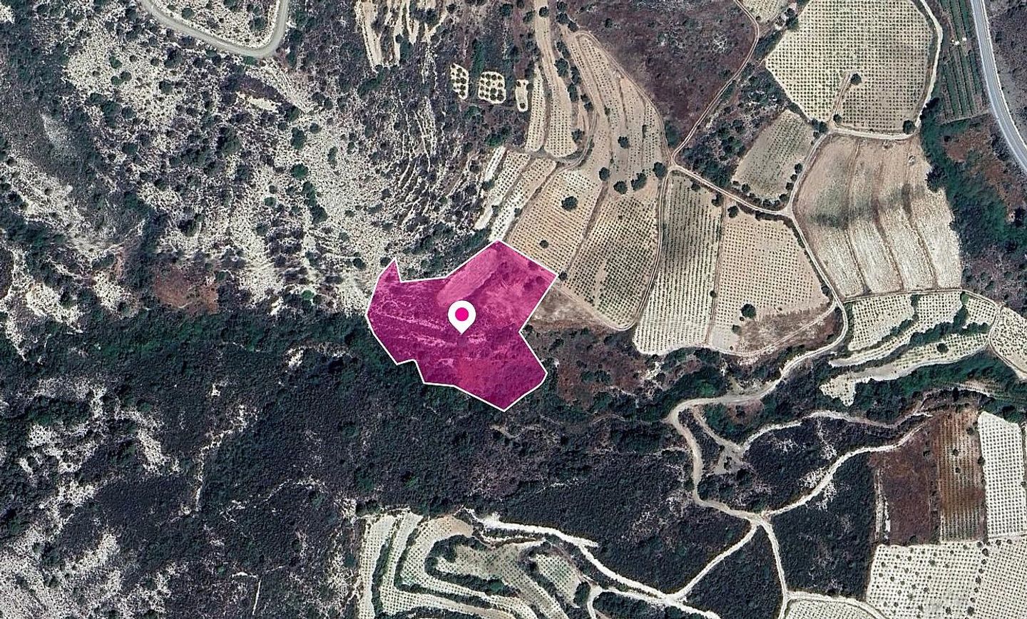Residential field in Agios Mamas, Limassol