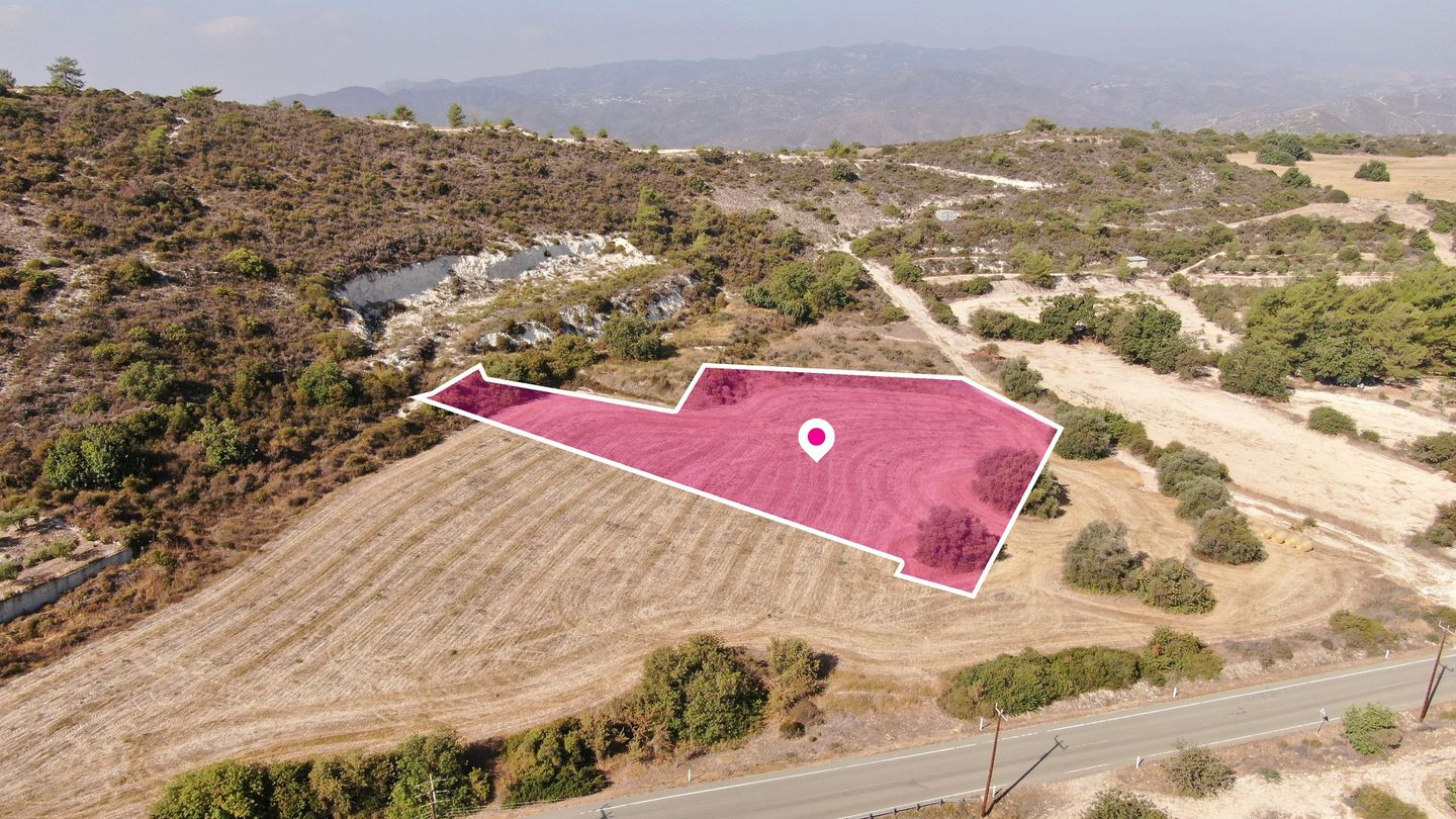 Residential Field in Vavla, Larnaca