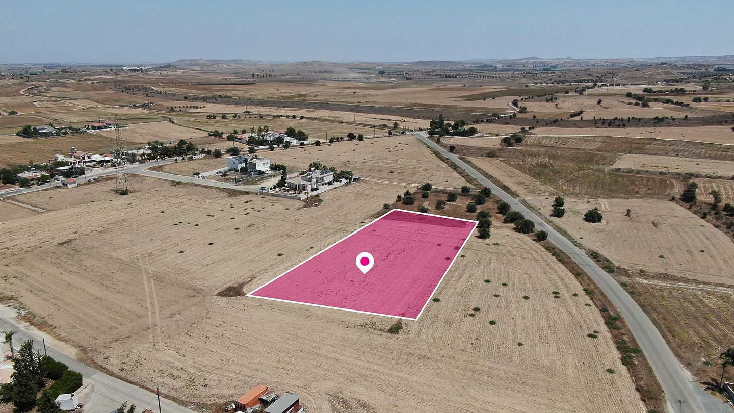 (Share) Residential Field in Dali, Nicosia