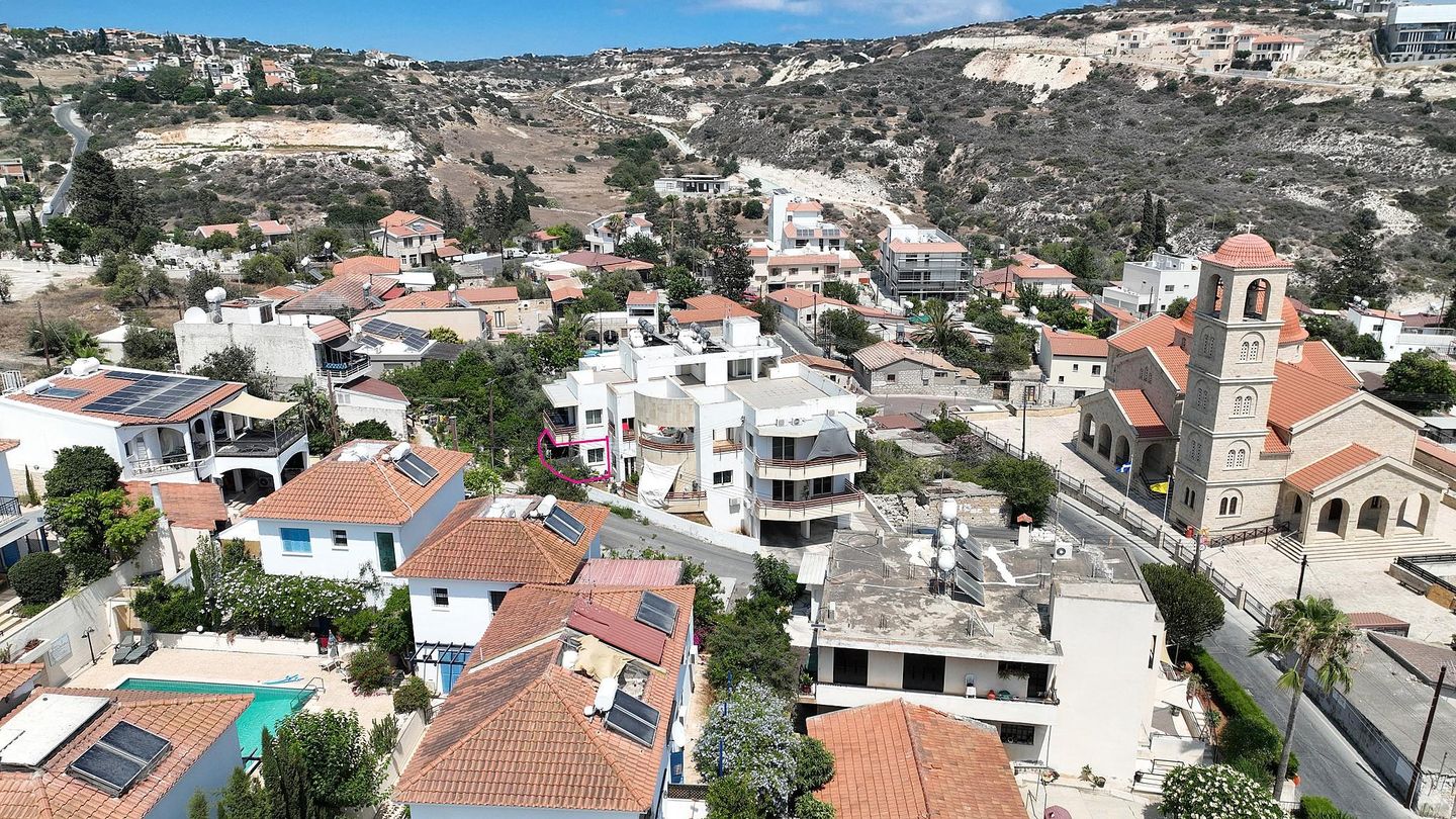 Modern 2-Bedroom Apartment, Agios Tychonas, Limassol — property for rent in Limassol, Cyprus