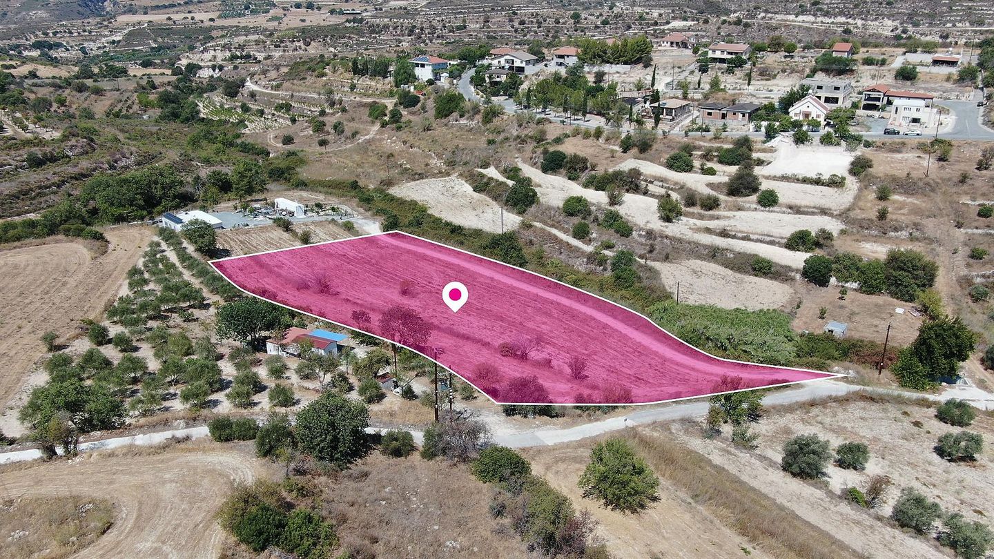 Mixed Zone Field, Agios Amvrosios, Limassol